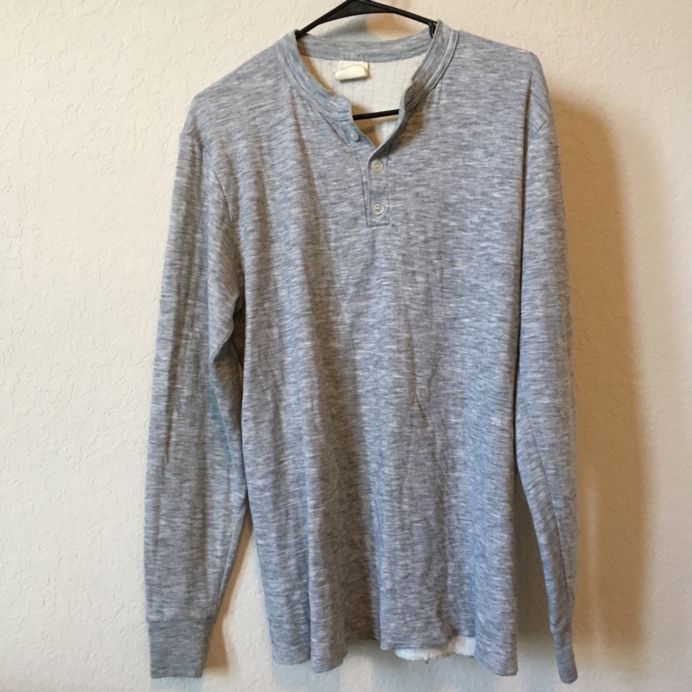 Light grey pullover sweater
